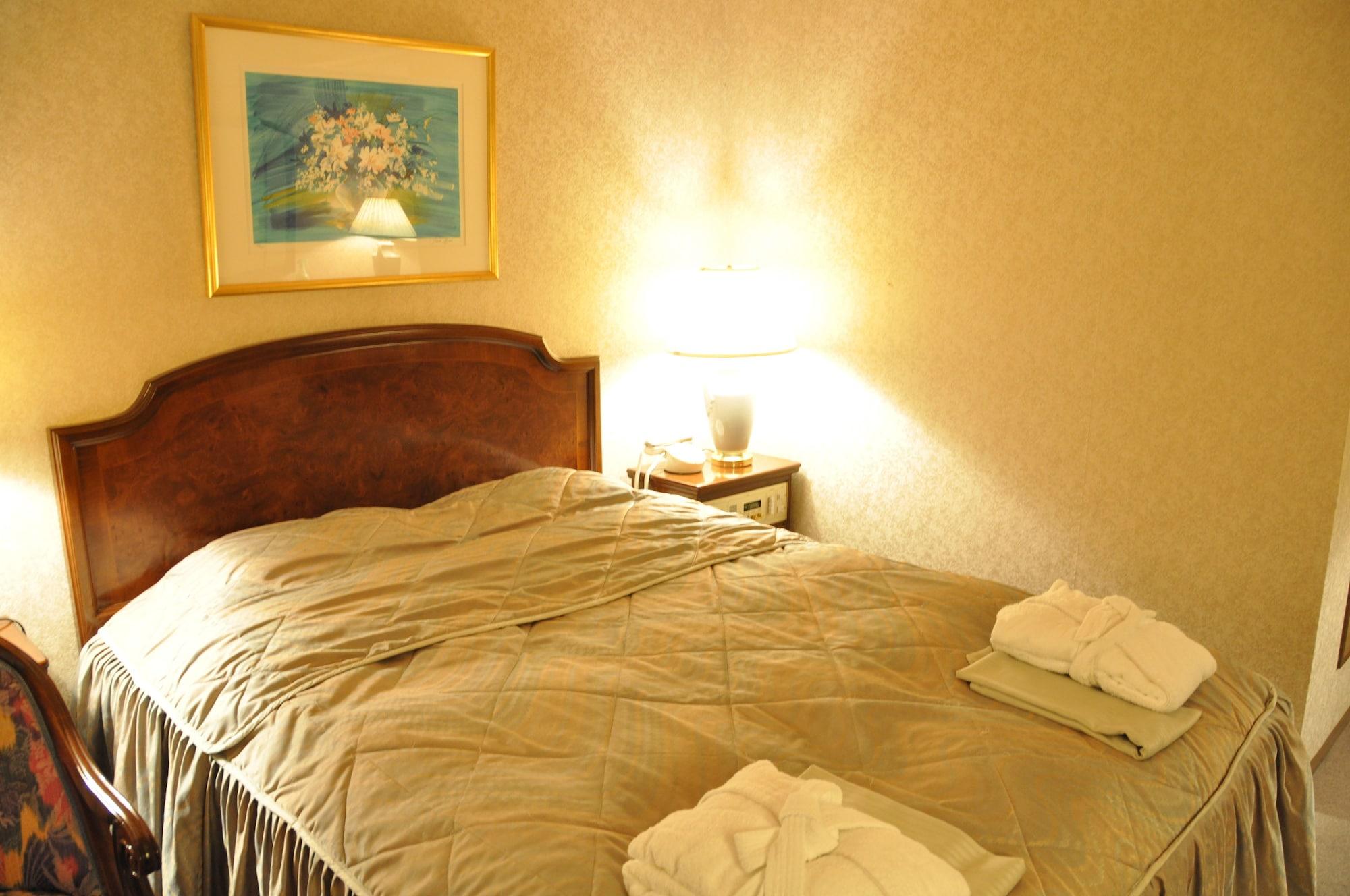 Hotel Palace Inn Toyota Toyota  Exteriör bild