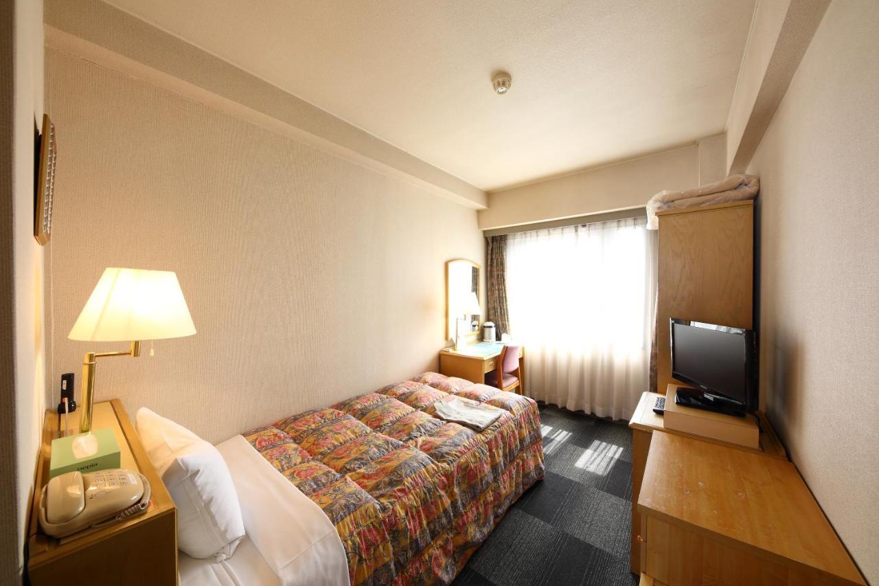 Hotel Palace Inn Toyota Toyota  Exteriör bild