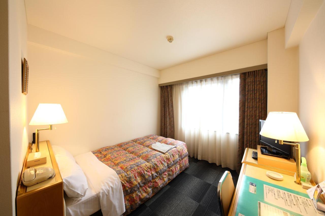 Hotel Palace Inn Toyota Toyota  Exteriör bild